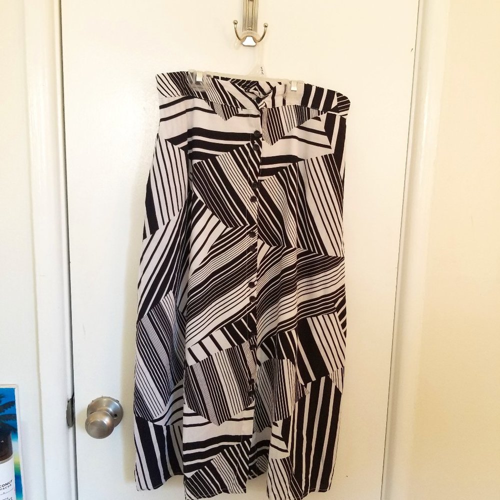 Women's Vernacular Skirt